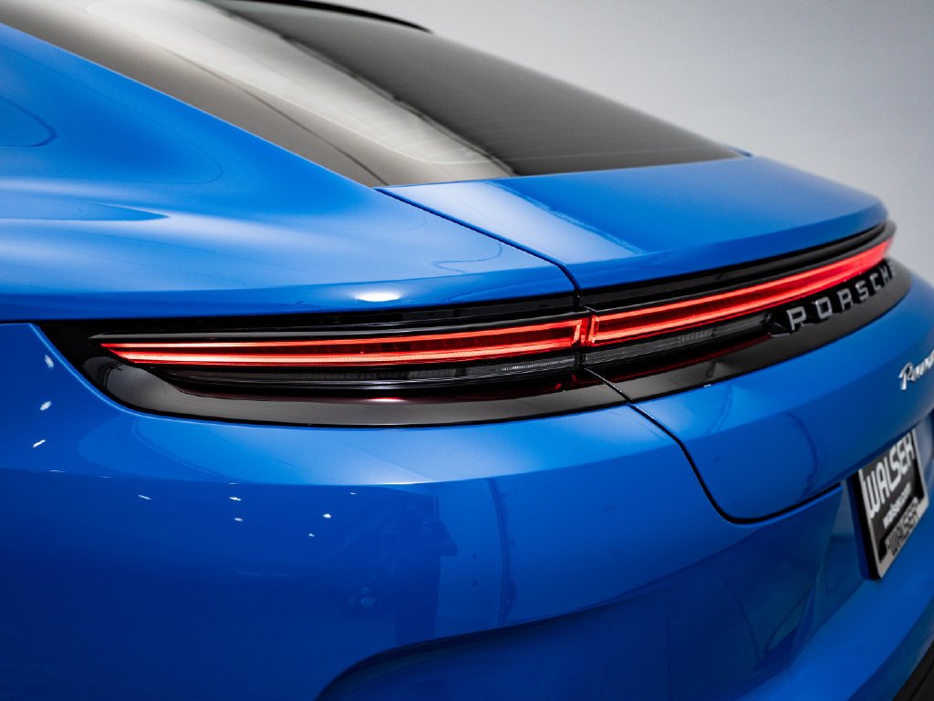 Used 2025 Lugano Blue Porsche 4 image 13