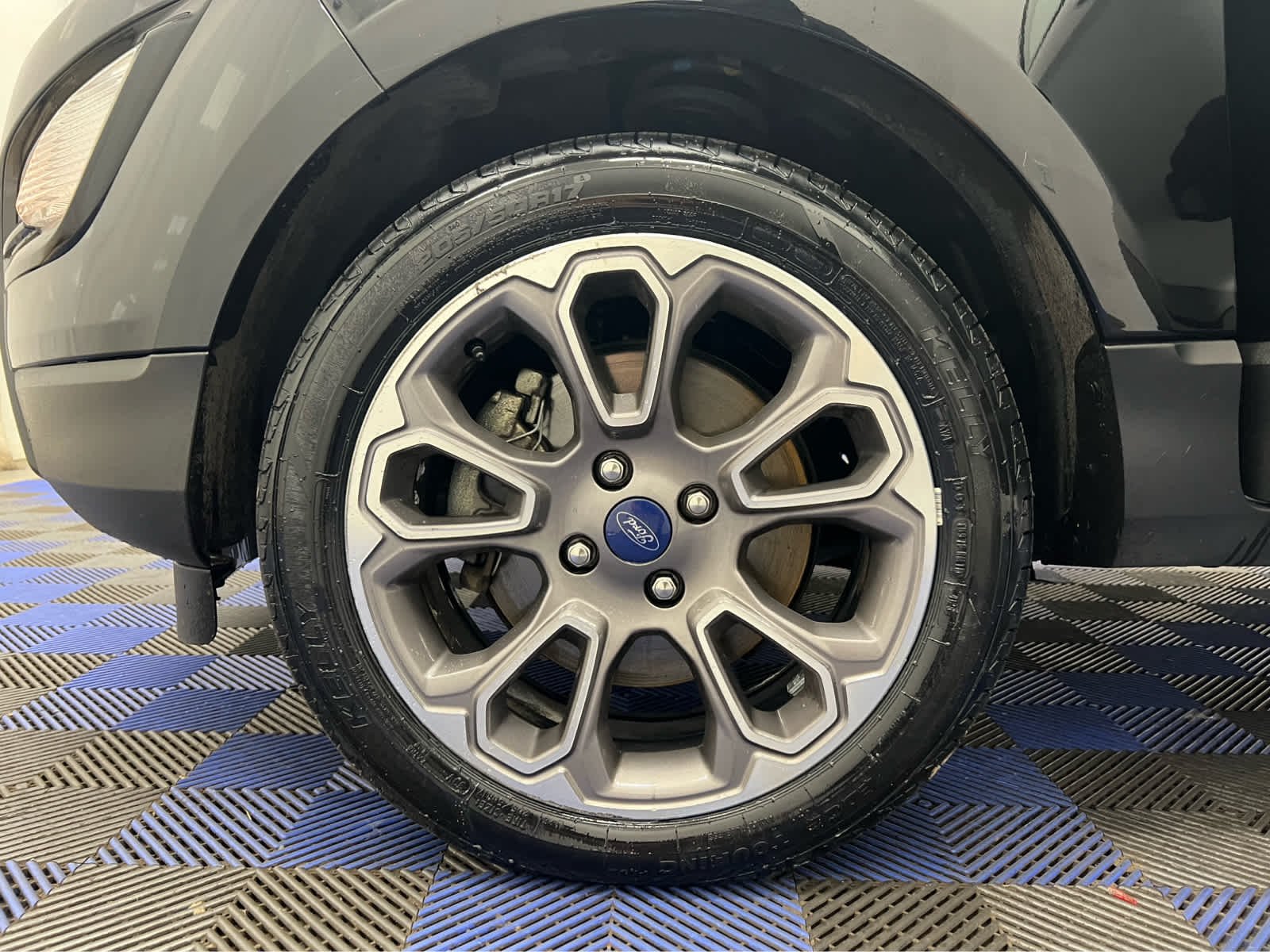 Used 2021 Shadow Black Ford Titanium image 14