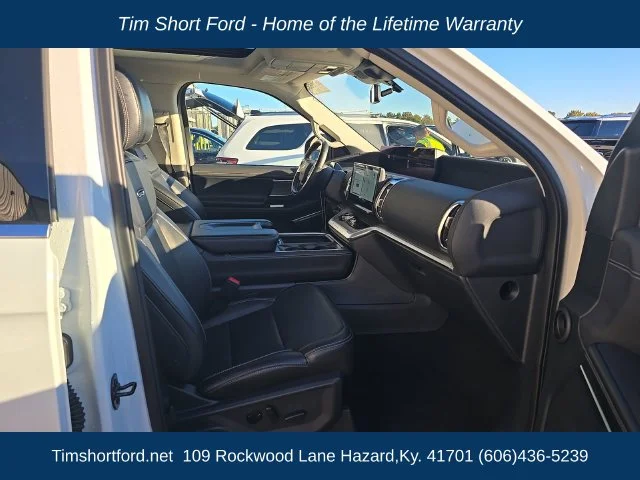 Used 2025 White Ford Platinum image 7