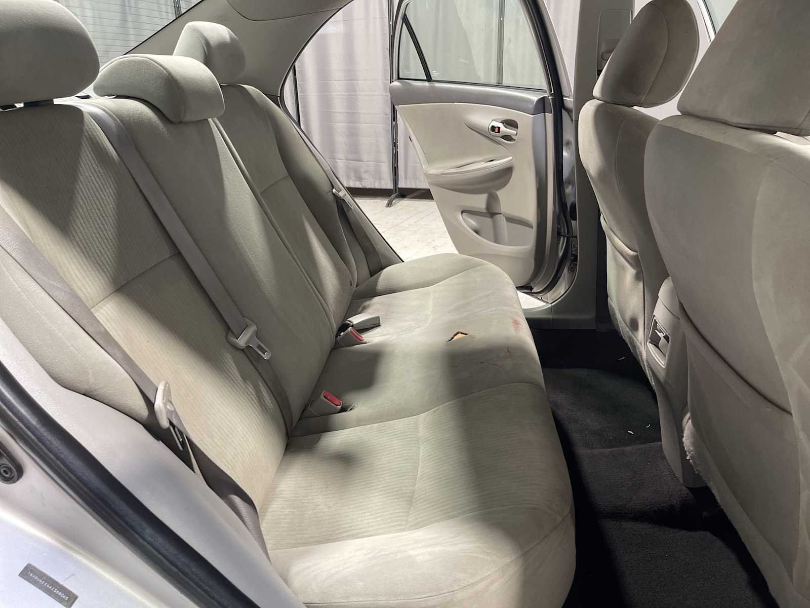 Used 2010 Classic Silver Metallic Toyota LE image 13