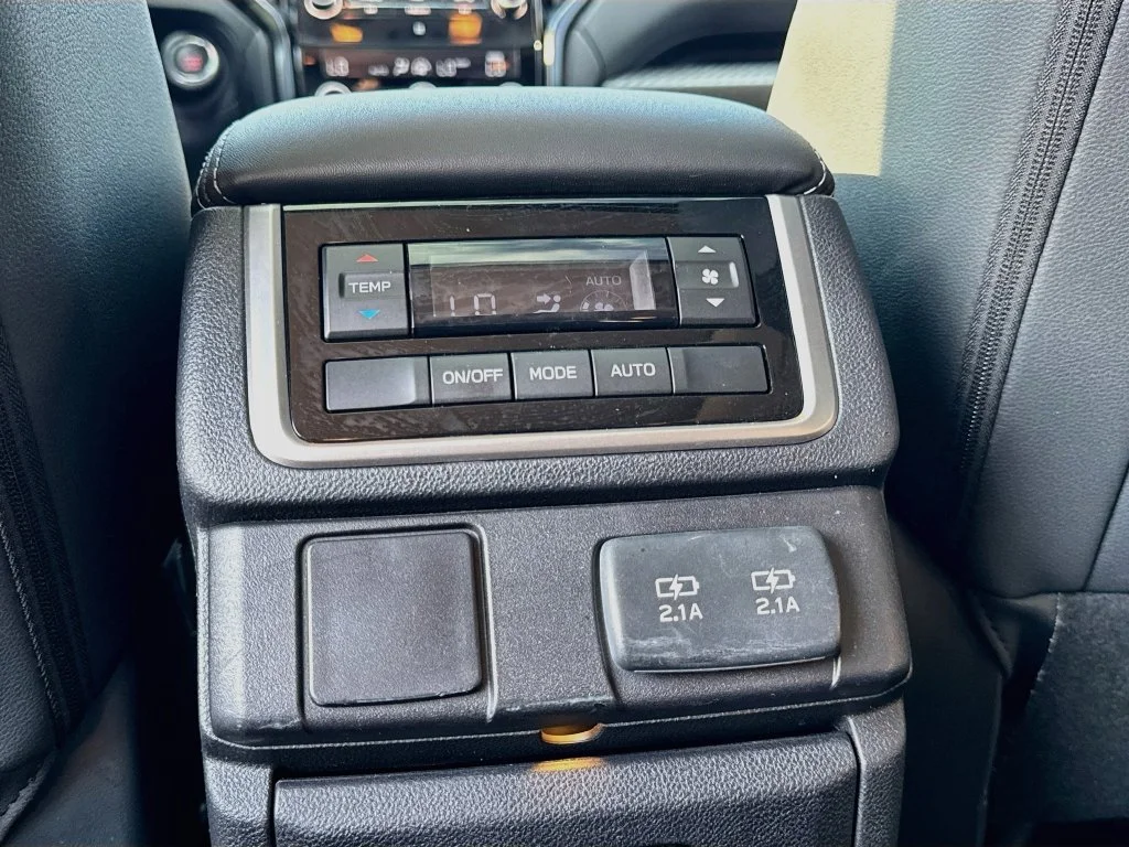 Used 2022 Gray Subaru Onyx Edition image 32