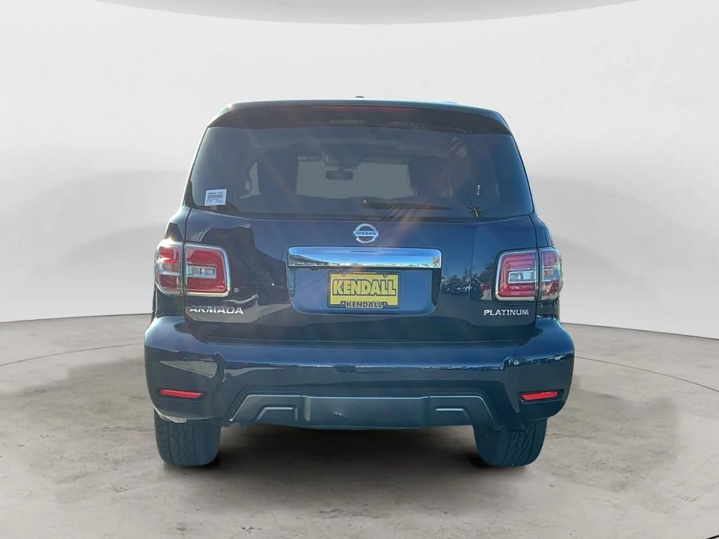 Used 2020 Blue Nissan Platinum image 6