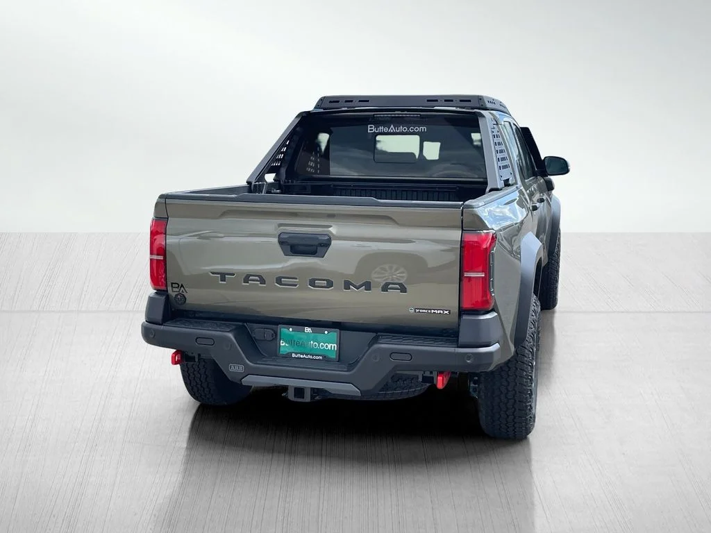New 2026 Bronze Oxide Toyota Trailhunter Hybrid image 4