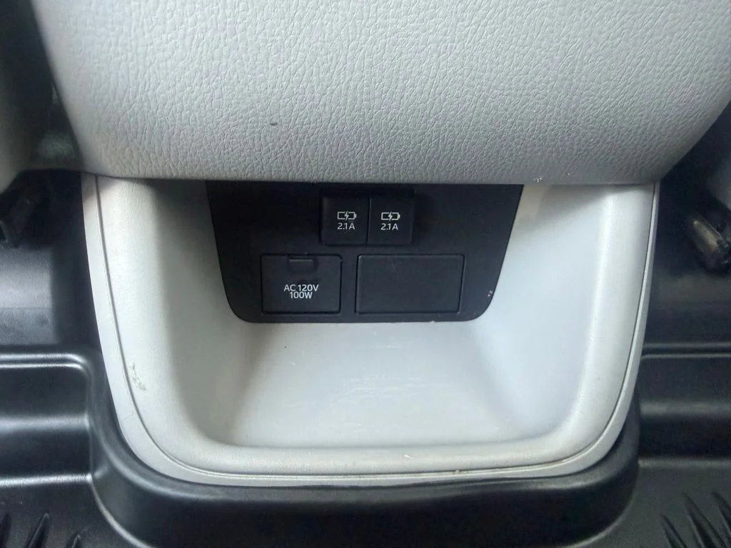 Certified Used 2019 Blizzard Pearl Toyota XLE image 38