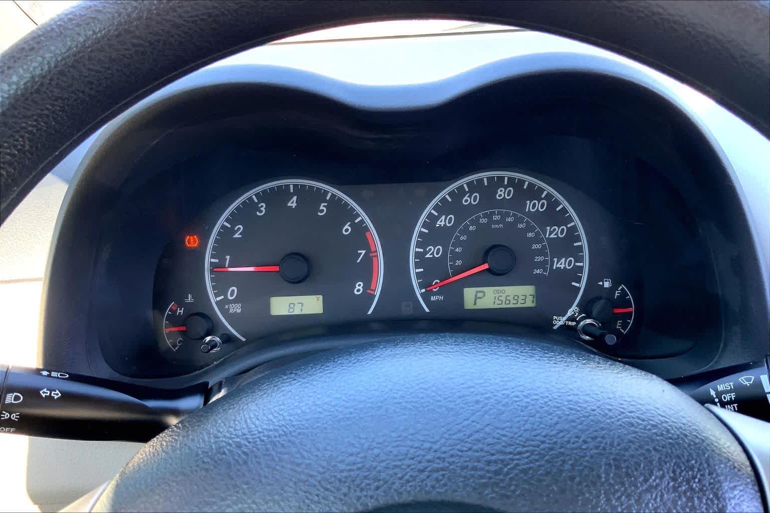 Used 2013 Tropical Sea Metallic Toyota LE image 26