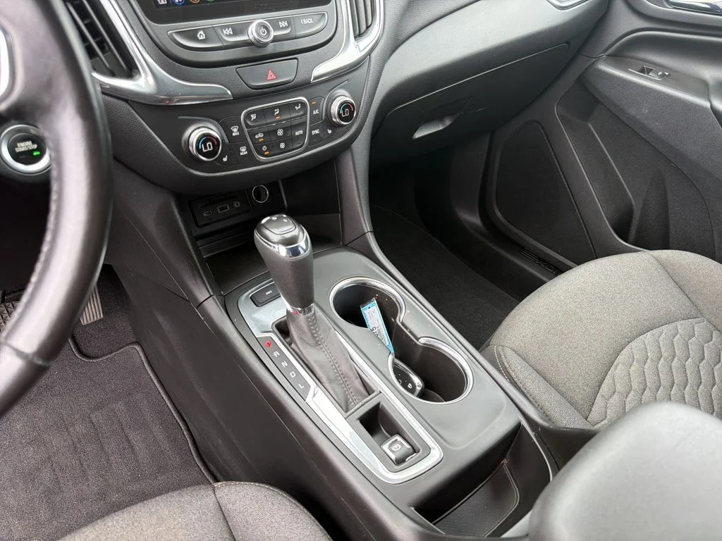 Used 2020 Silver Chevrolet LT image 30