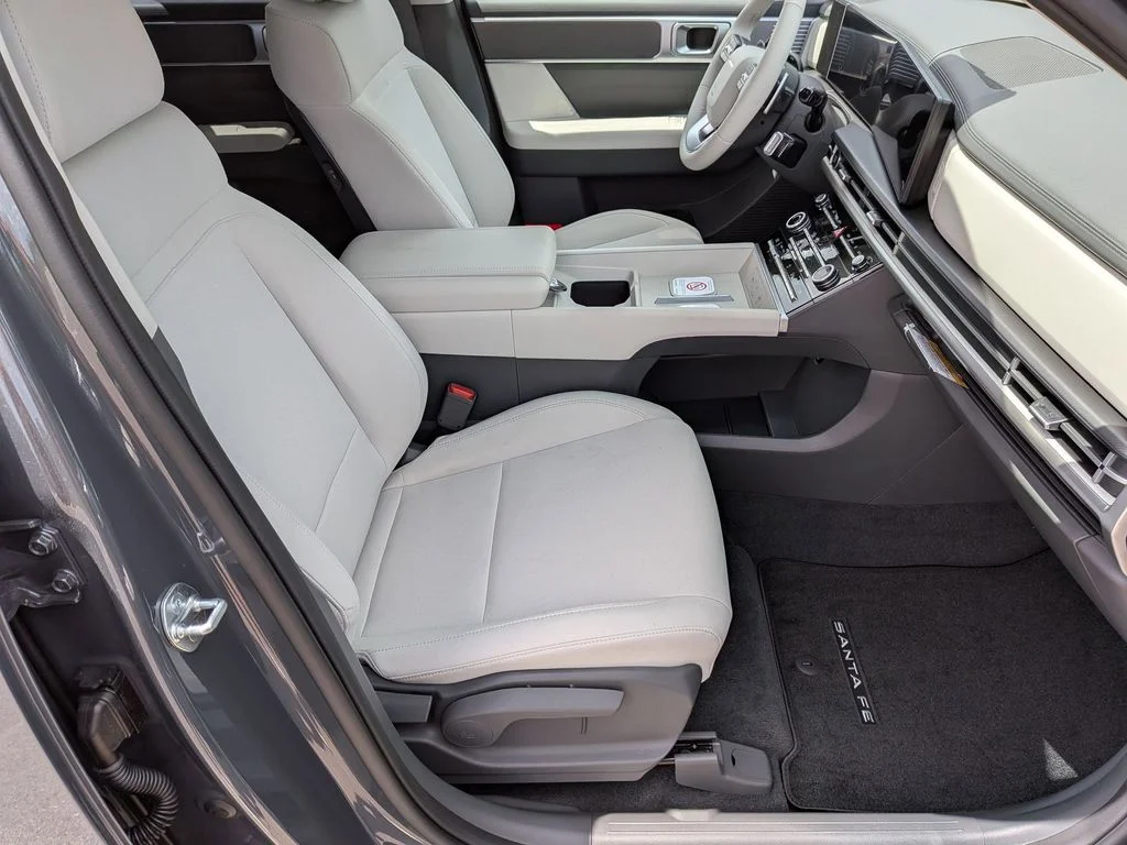New 2026 Gray Hyundai SE image 31