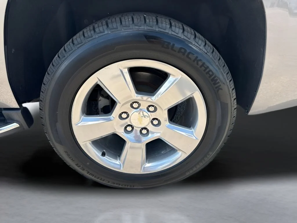 Used 2018 PEPPERDUST METALLIC Chevrolet Premier image 42