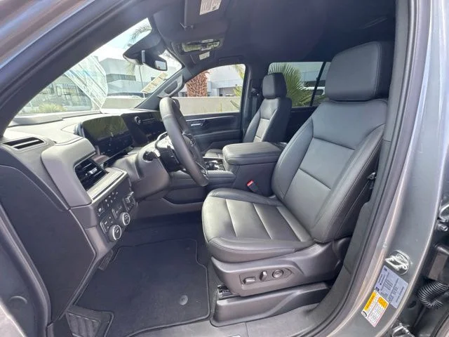 New 2026 Gray Chevrolet Z71 image 10