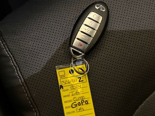 Used 2024 Anthracite Gray INFINITI LUXE image 49
