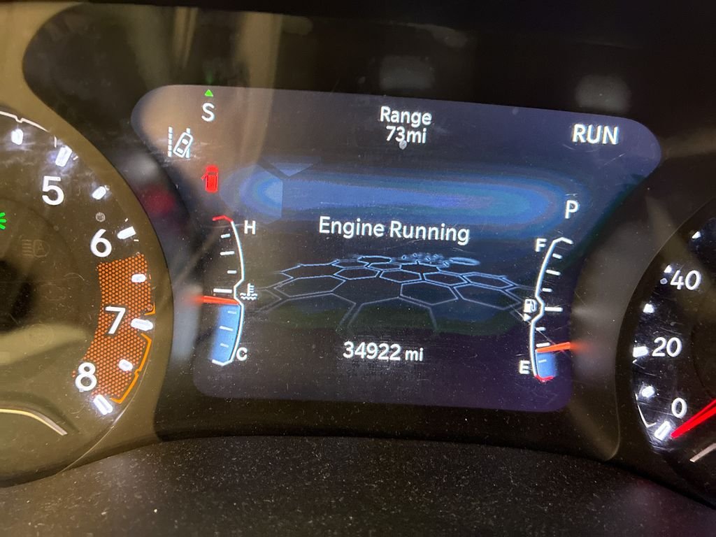 Used 2023 White Jeep Limited image 17
