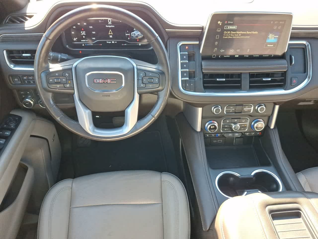 Used 2022 Pearl Beige Metallic GMC SLT image 27