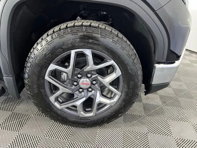 2026 GMC Sierra 1500 SLT - Photo 44
