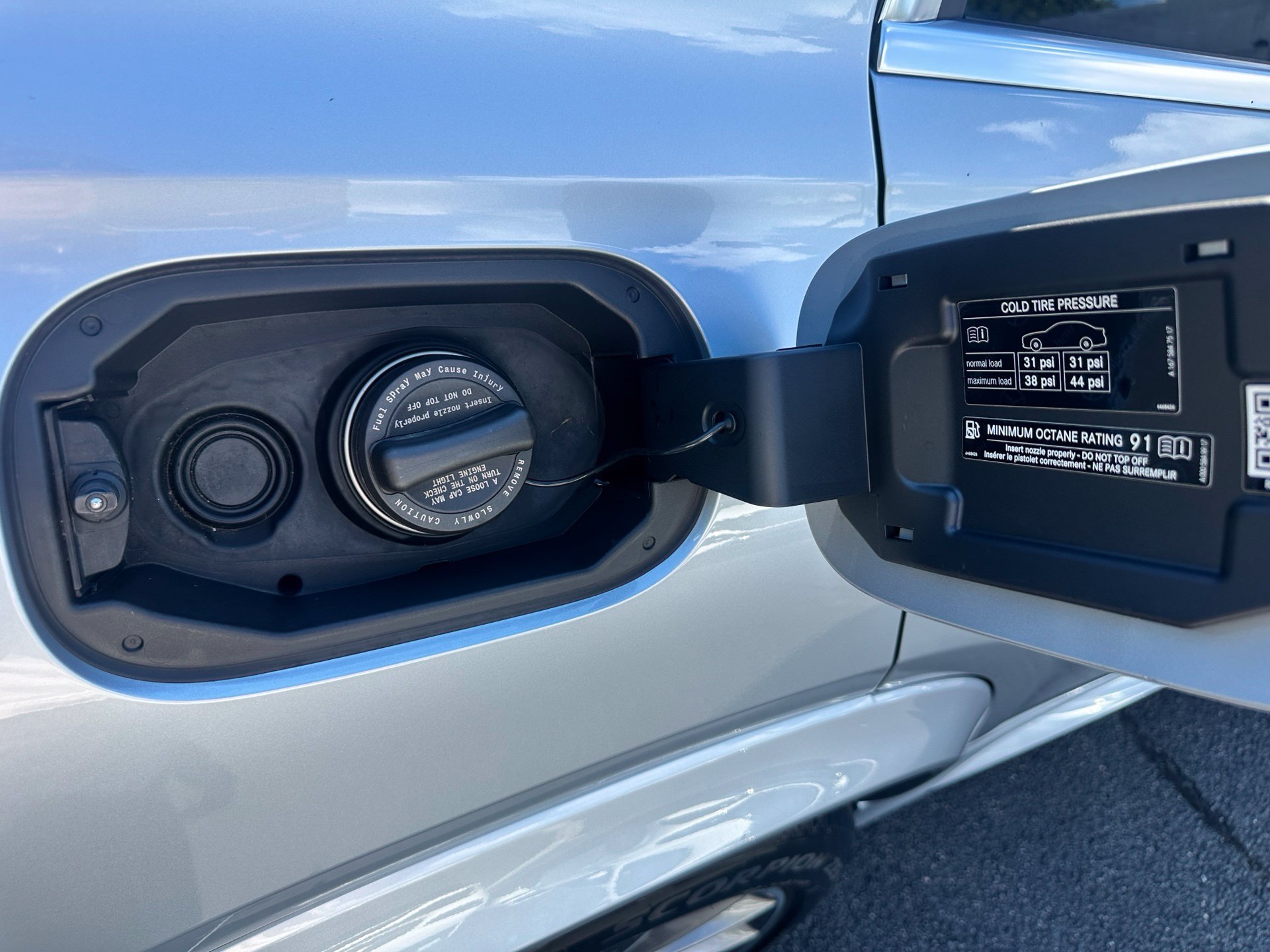 Certified Used 2024 Silver Mercedes-Benz GLE 350 image 32