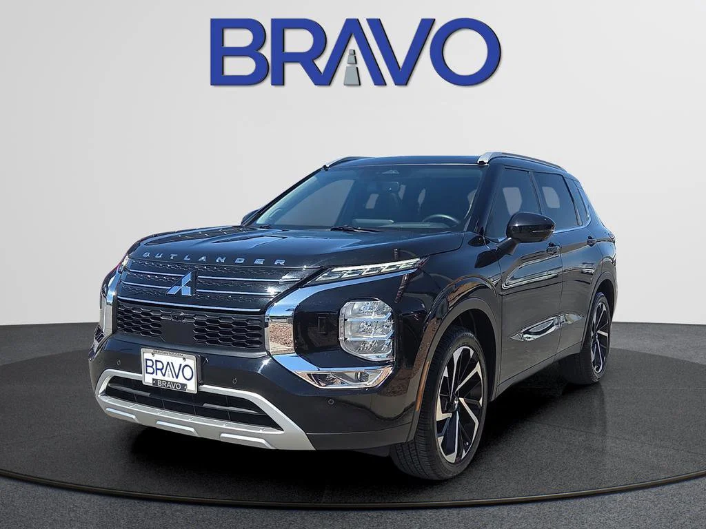 2024 Mitsubishi Outlander SE S-AWC's photo