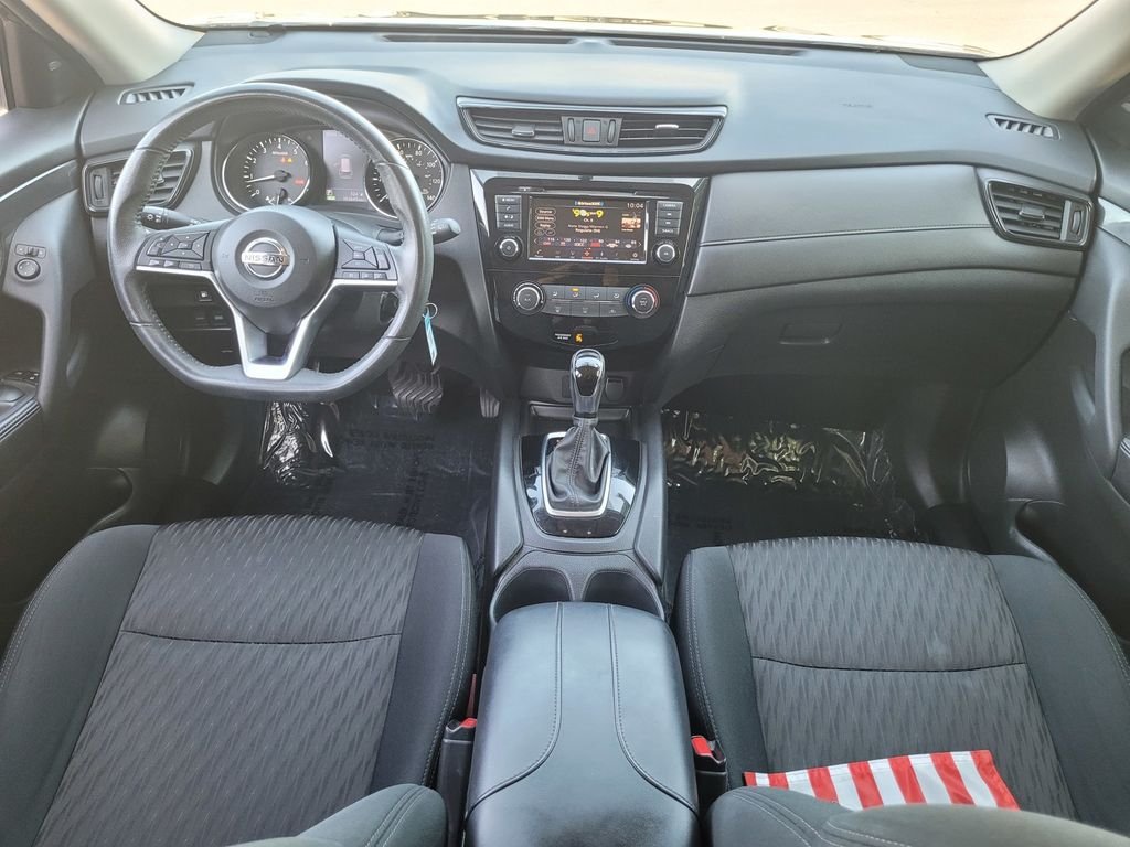 Used 2018 Black Nissan S image 16