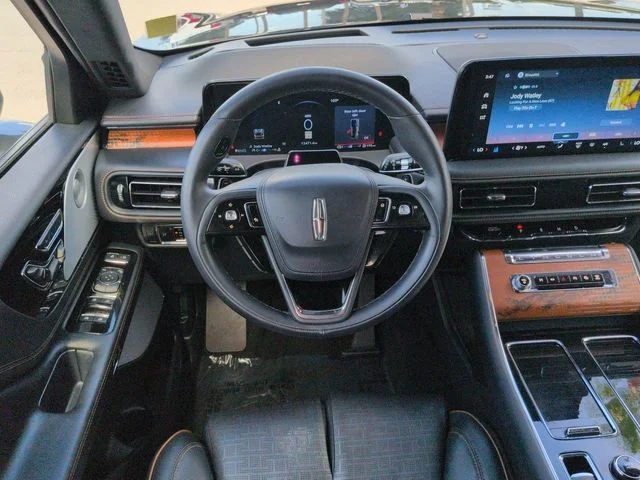 Certified Used 2025 Gray Metallic Lincoln Black Label image 16