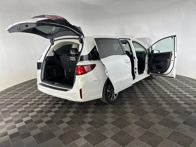Used 2026 White Honda Elite image 18