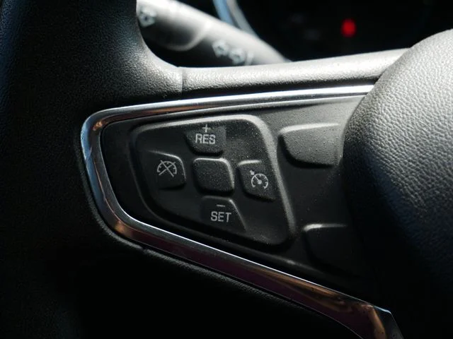 Used 2017 Silver Chevrolet Hybrid image 17