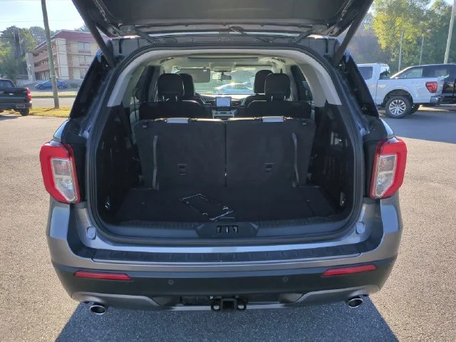 Used 2021 Gray Ford XLT image 32