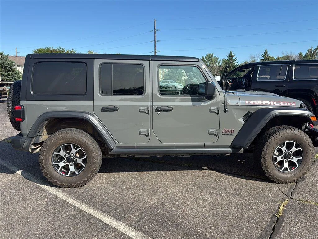 Used 2021 Sting-Gray Clearcoat Jeep Unlimited Rubicon image 9