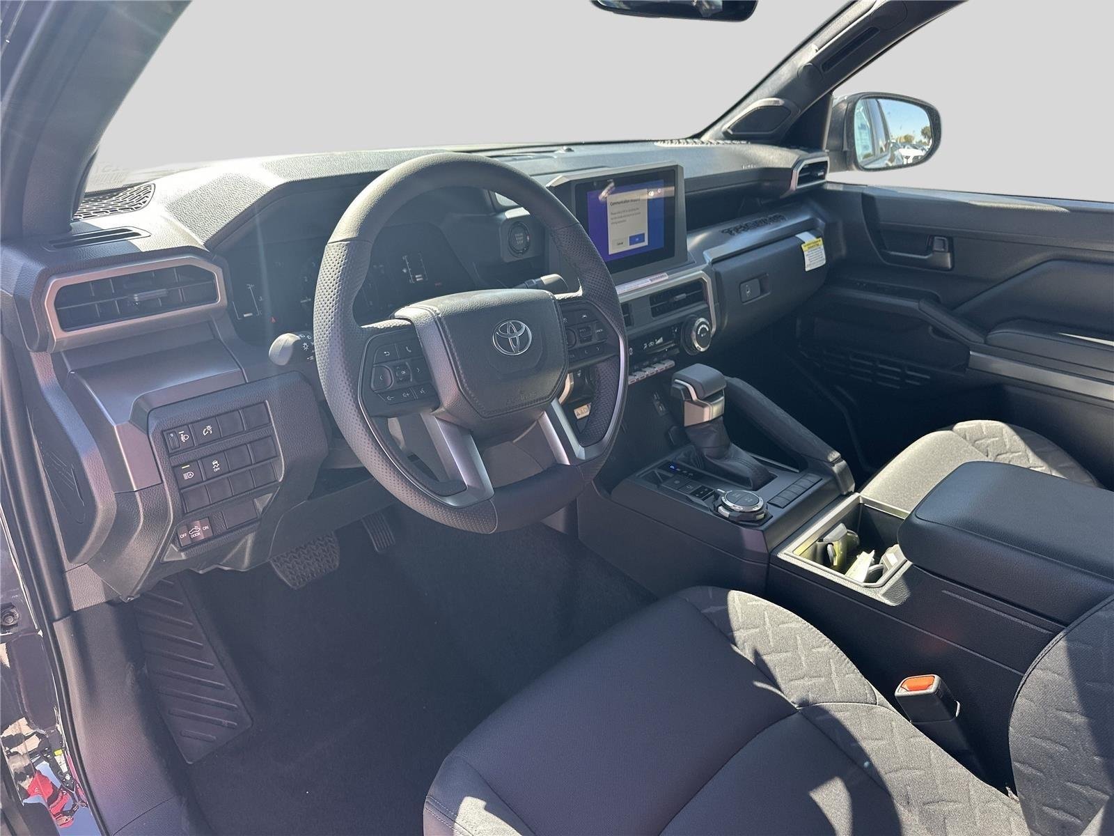 2026 Toyota Tacoma SR5 - Photo 8