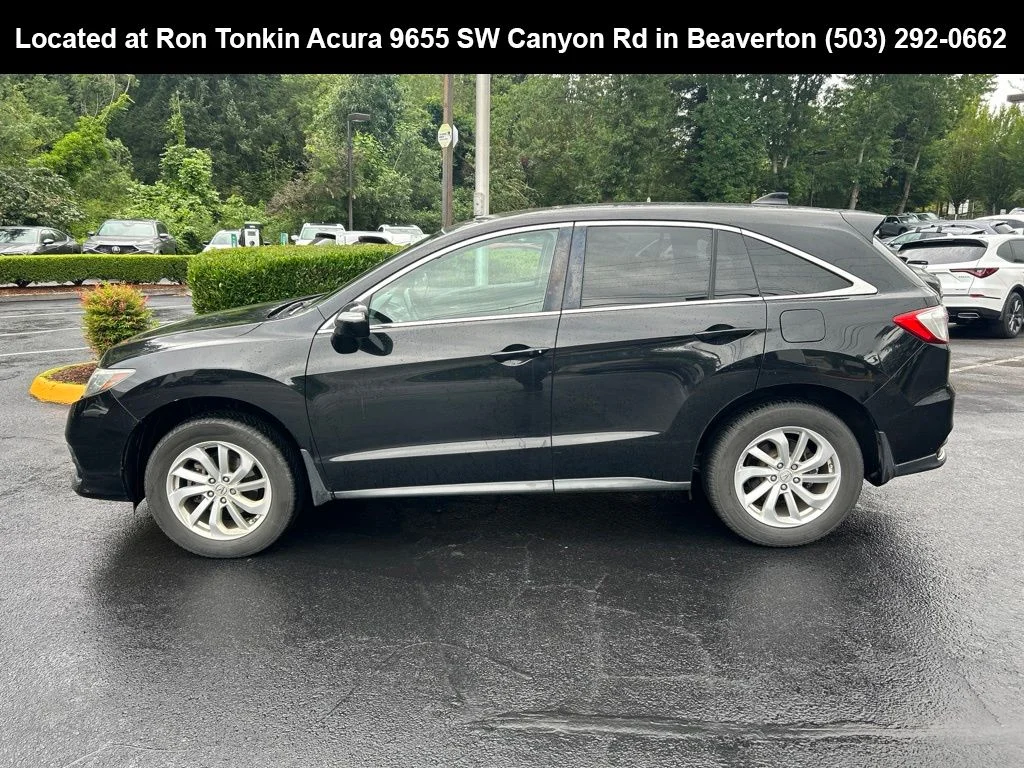 Used 2016 Crystal Black Pearl Acura RDX image 6