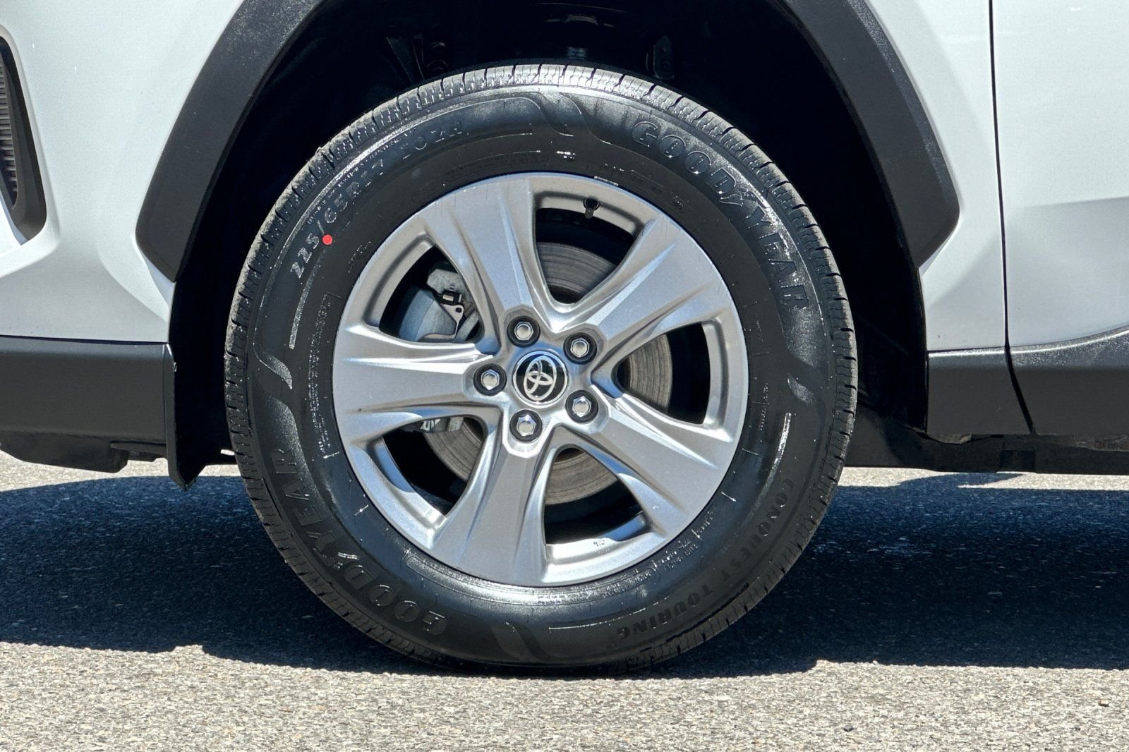 Used 2024 White Toyota XLE image 26