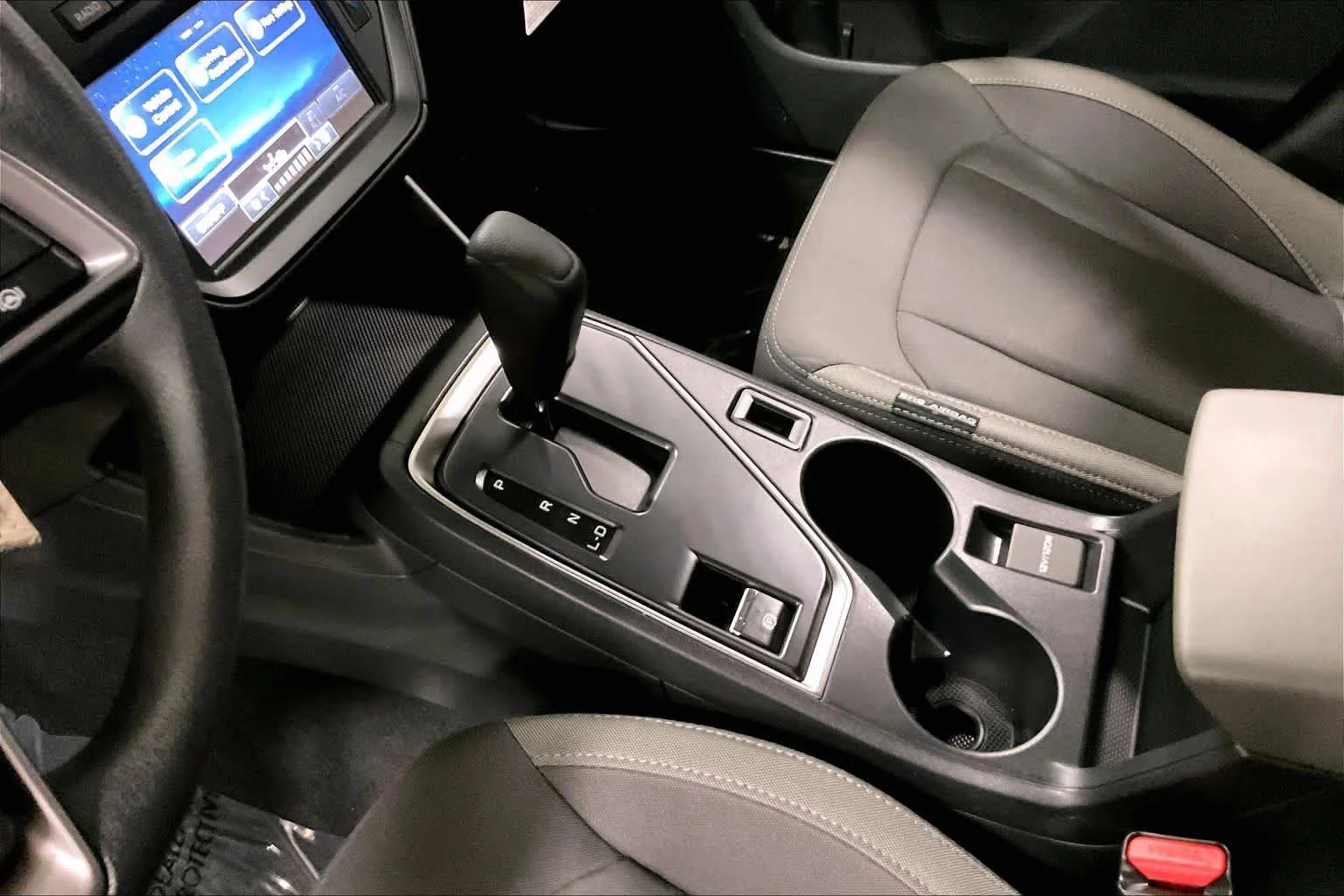 Used 2025 Crystal White Pearl Subaru  image 16