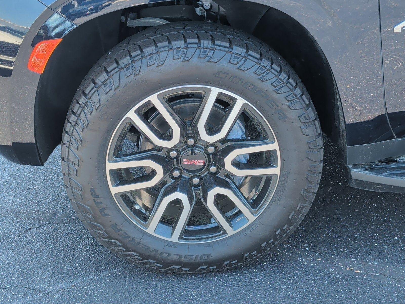 Used 2024 Summit White GMC AT4 image 10