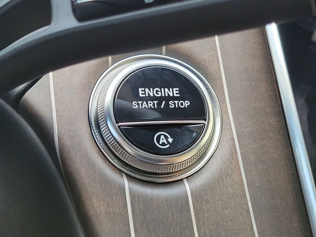 New 2026 Polar White Mercedes-Benz E 350 image 29