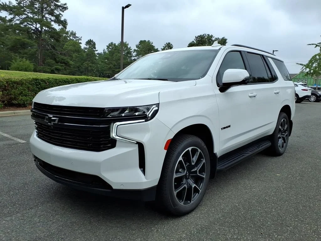 Certified Used 2023 Summit White Chevrolet RST image 27
