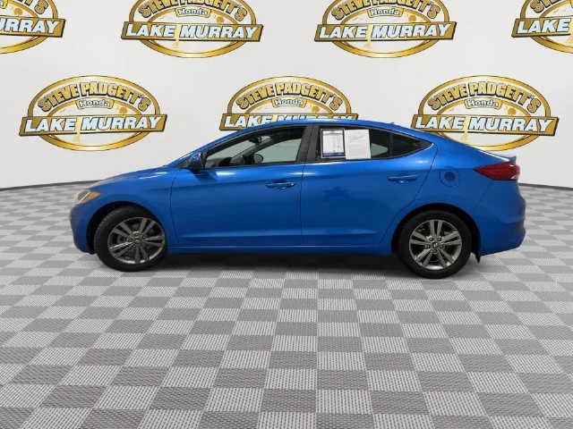 Used 2017 Electric Blue Hyundai Value Edition image 9