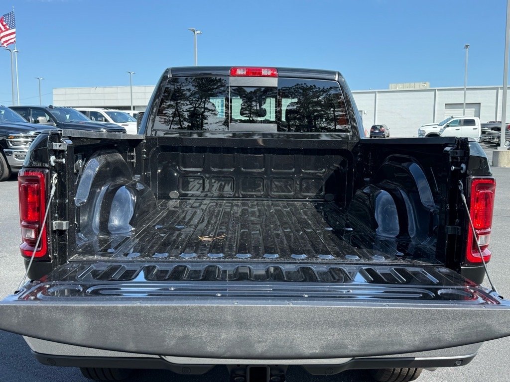 2025 RAM 2500 Tradesman - Photo 6