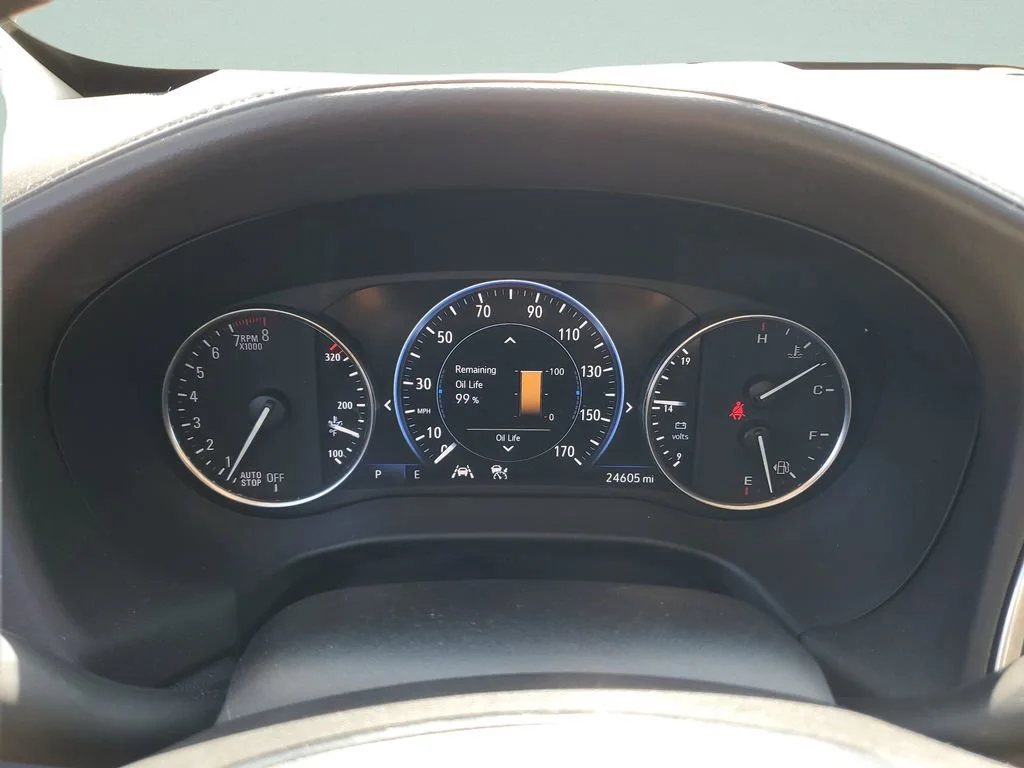 Used 2023 White Frost Tricoat Buick Avenir image 23