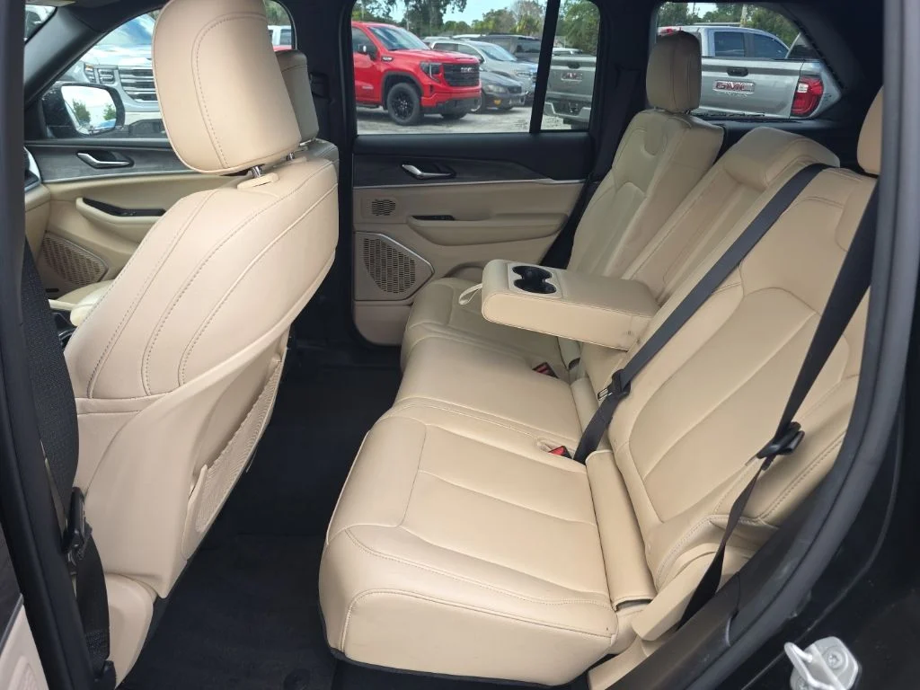 Used 2024 Brown Jeep 4xe image 6