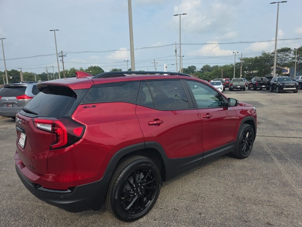 Used 2023 Red GMC SLE image 4
