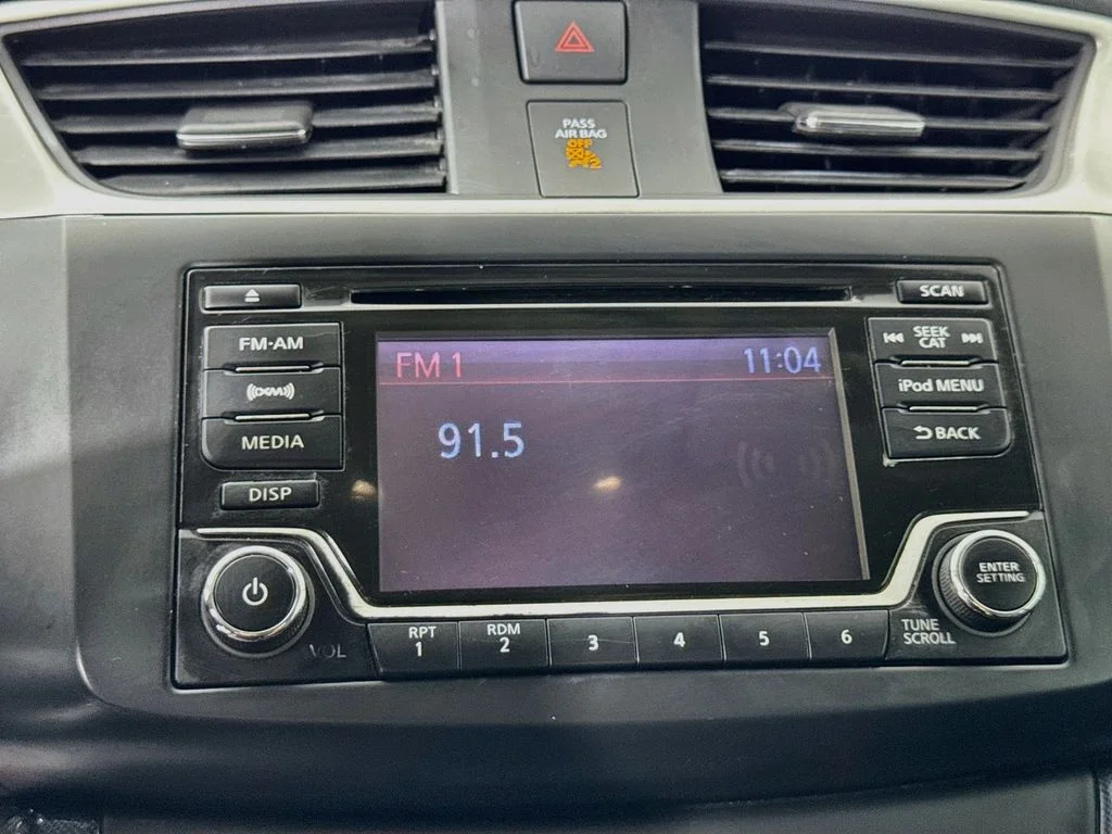 Used 2018 Red Nissan SR image 15