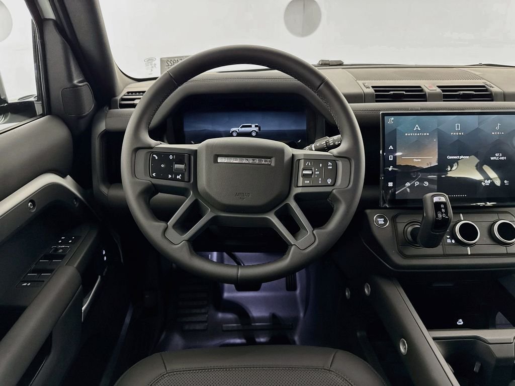 New 2026 Fuji White Land Rover X-Dynamic SE image 23