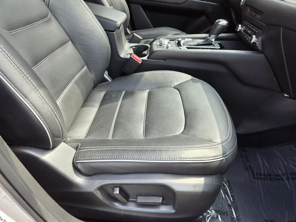 Used 2025 Silver Mazda 2.5 S Preferred Package image 27