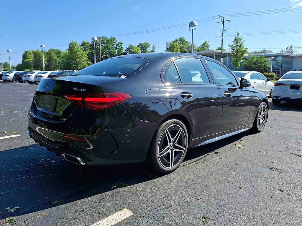 2025 Mercedes-Benz C-Class Sedan C 300 - Photo 6