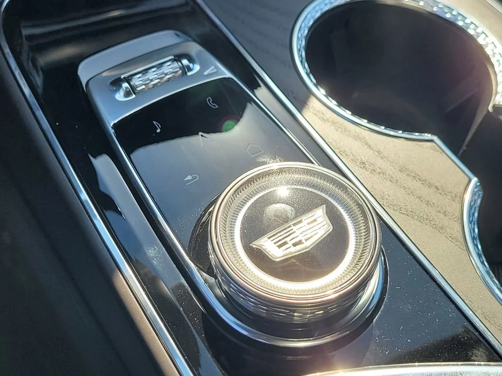 2026 Cadillac LYRIQ V Premium - Photo 16