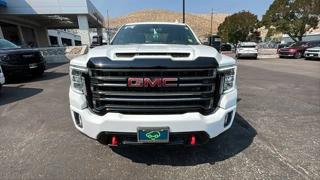 2022 GMC Sierra 2500HD AT4 - Photo 8