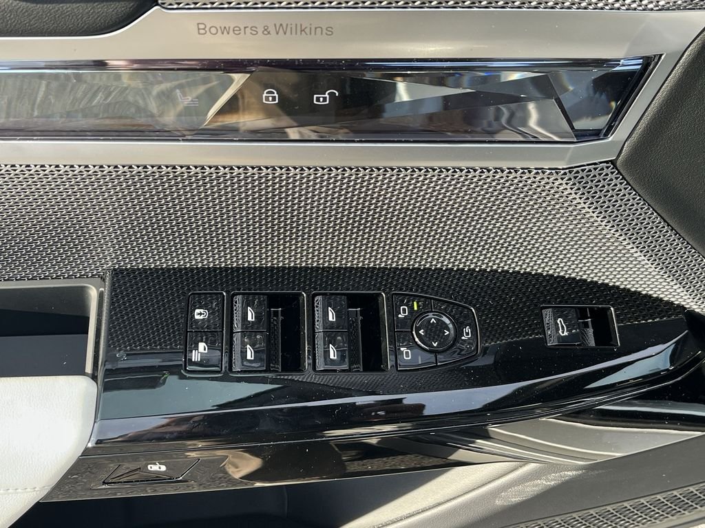 New 2026 Silver BMW xDrive60 image 13