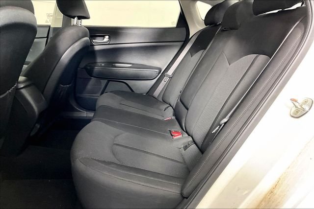 Used 2016 White Kia LX image 2