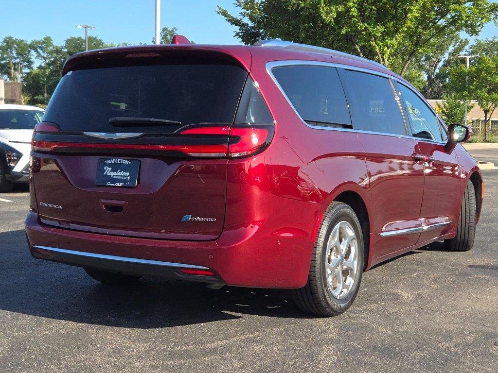 Used 2021 Velvet Red Pearlcoat Chrysler Hybrid Limited image 11