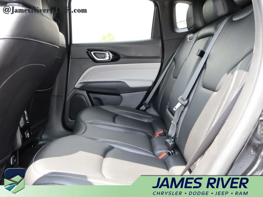 Used 2025 Black Jeep Limited image 17