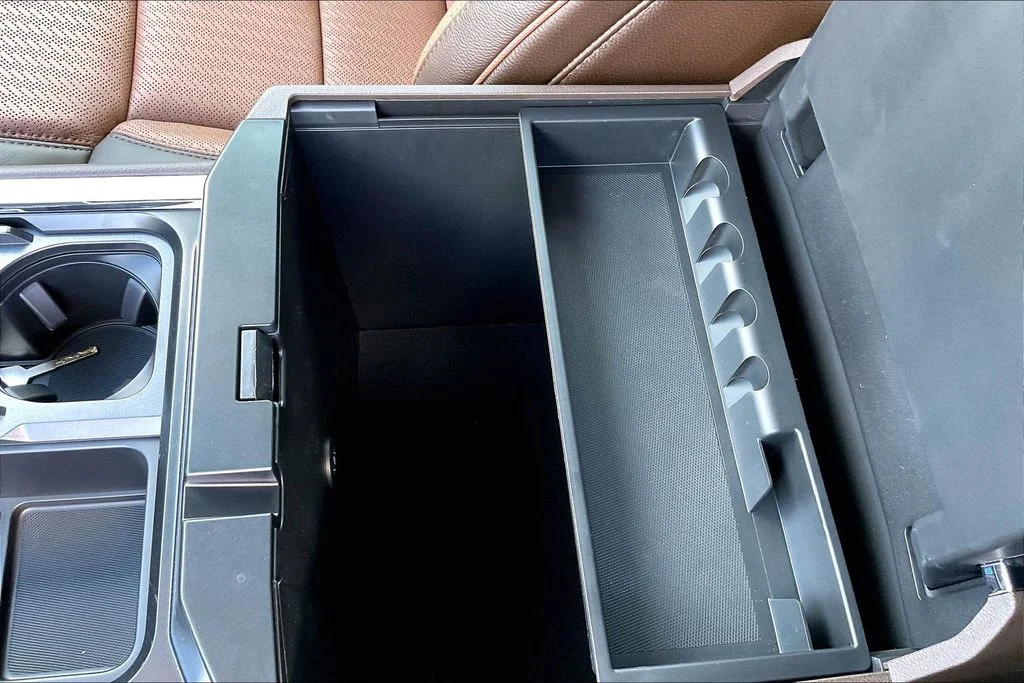 New 2026 Ford Super Duty F-250 King Ranch 4D Crew Cab