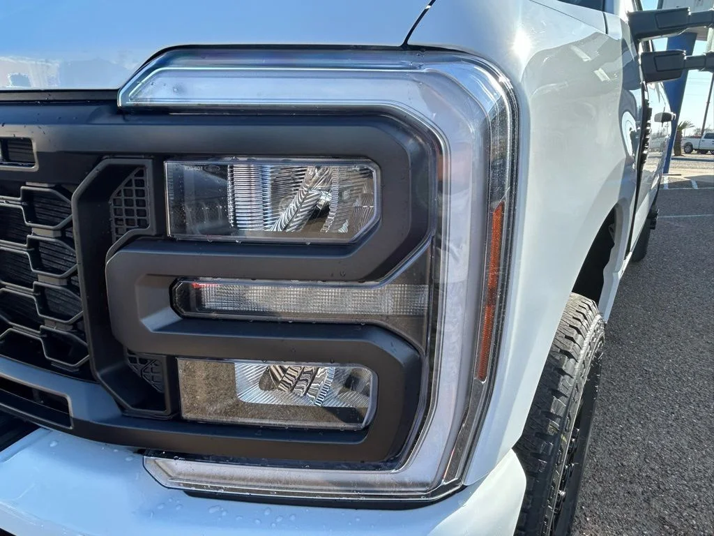 New 2026 Oxford White Ford F-250® XL image 10