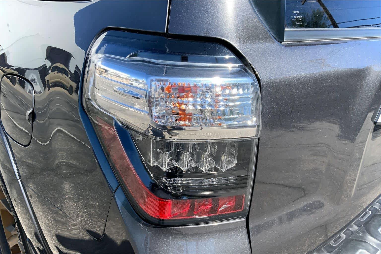Used 2019 Magnetic Gray Metallic Toyota SR5 Premium image 26